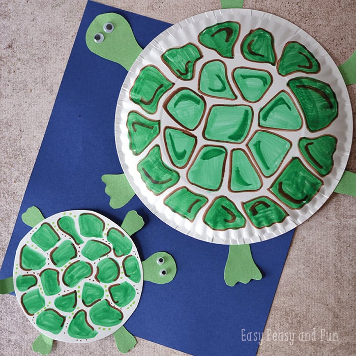 Animal Projects For Preschoolers - Paper Plate Turtle