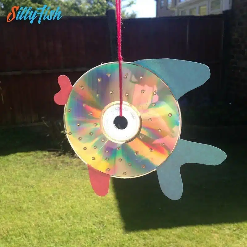 Beach Crafts for Toddlers - Rainbow CD Fish Suncatcher 