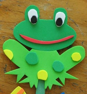Frog Crafts for Toddlers - Stick Puppets